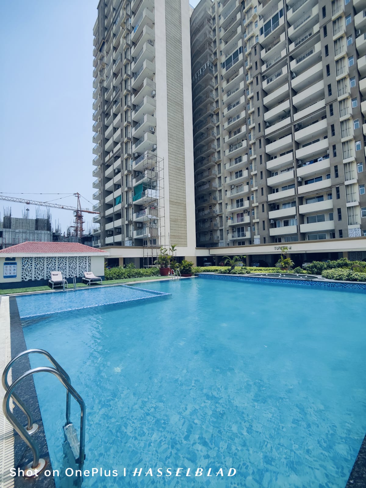 Flats for rent in raheja atlantis sector 31 Gurgaon